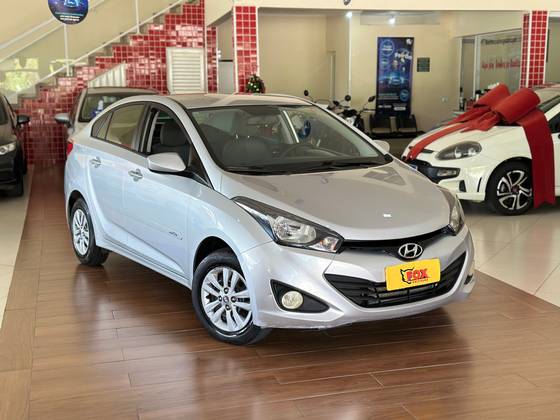 HYUNDAI HB20S 1.6 COMFORT PLUS 16V FLEX 4P MANUAL